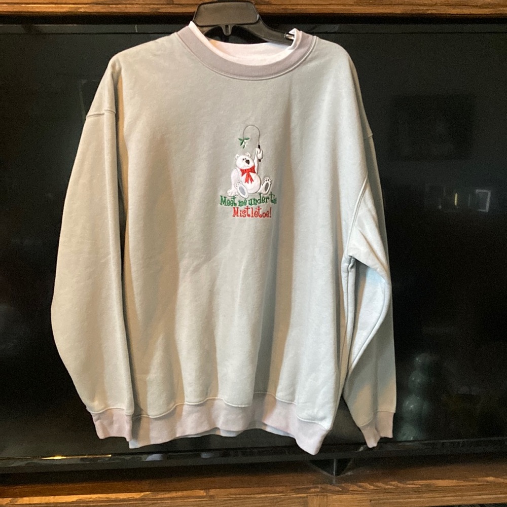 CHRISTMAS SWEATSHIRT